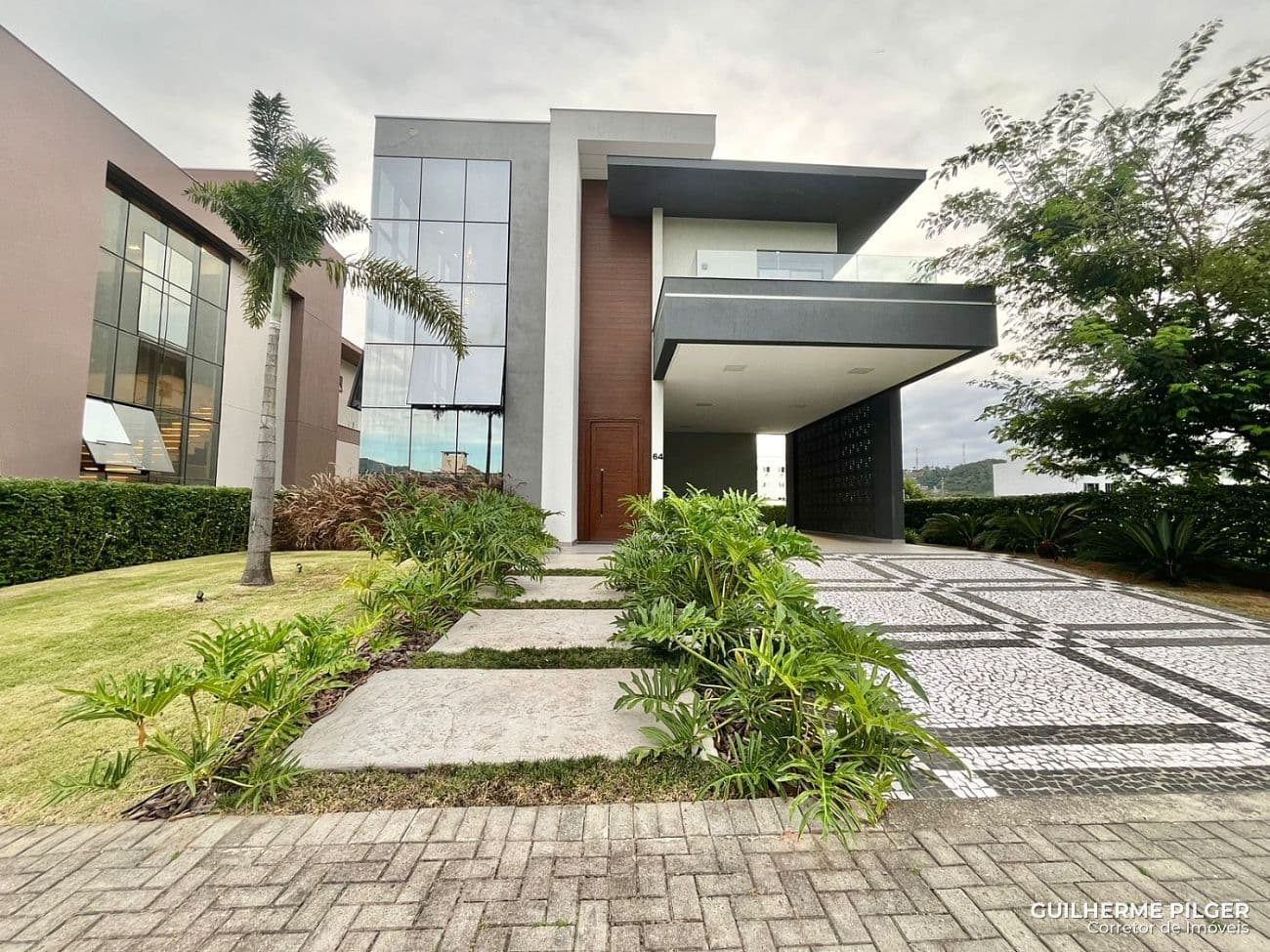 Casa no Condomínio Reserva Camboriú Yacht & Golf em Camboriú — foto 1