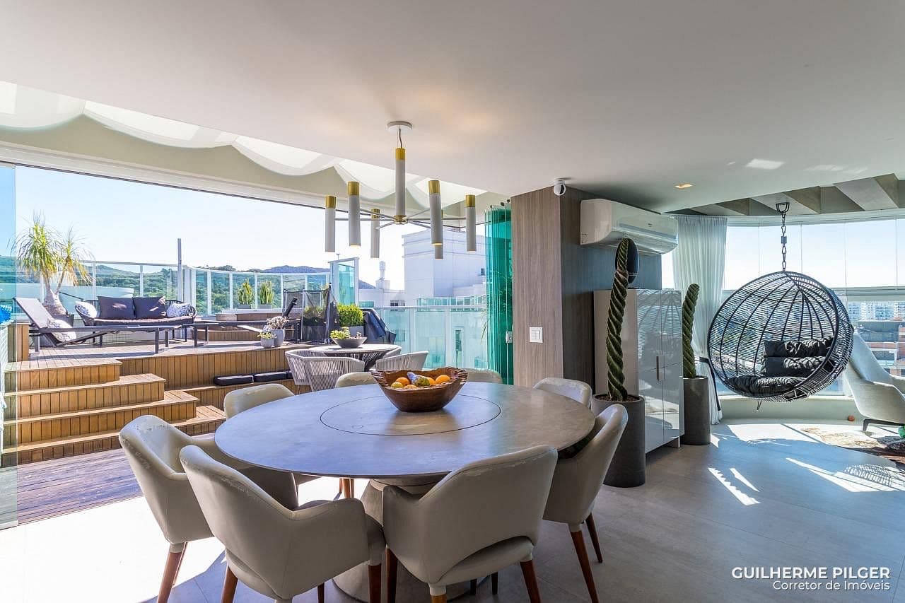 Cobertura no Condomínio Brava Beach Internacional na Praia Brava de Itajaí — foto 1