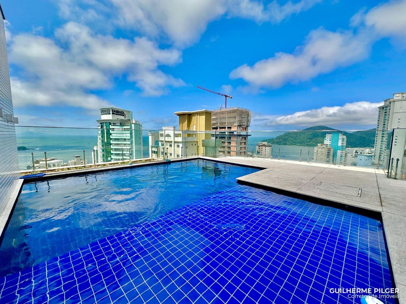 Cobertura duplex no Ed. Villa Di Mare em Balneário Camboriú — foto 1