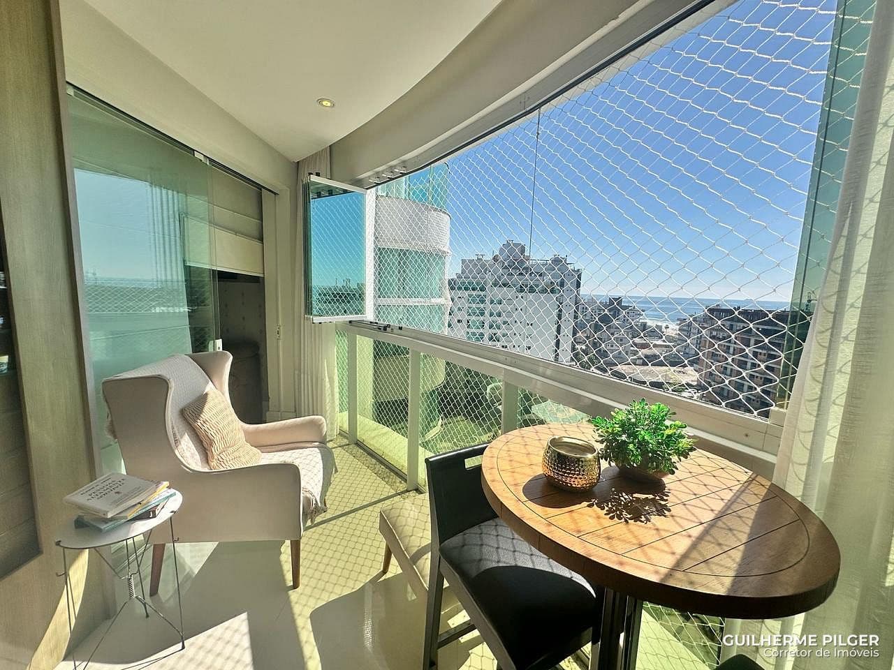 Apartamento no Condomínio Brava Beach Internacional na Praia Brava em Itajaí — foto 1