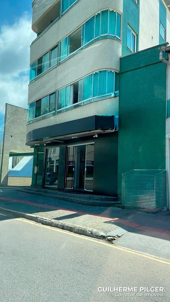 Edifício em Balneário Camboriú — foto 1