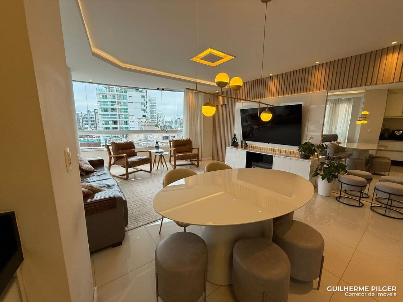 Apartamento no Edifício Brava Premium na Praia Brava em Itajaí — foto 1