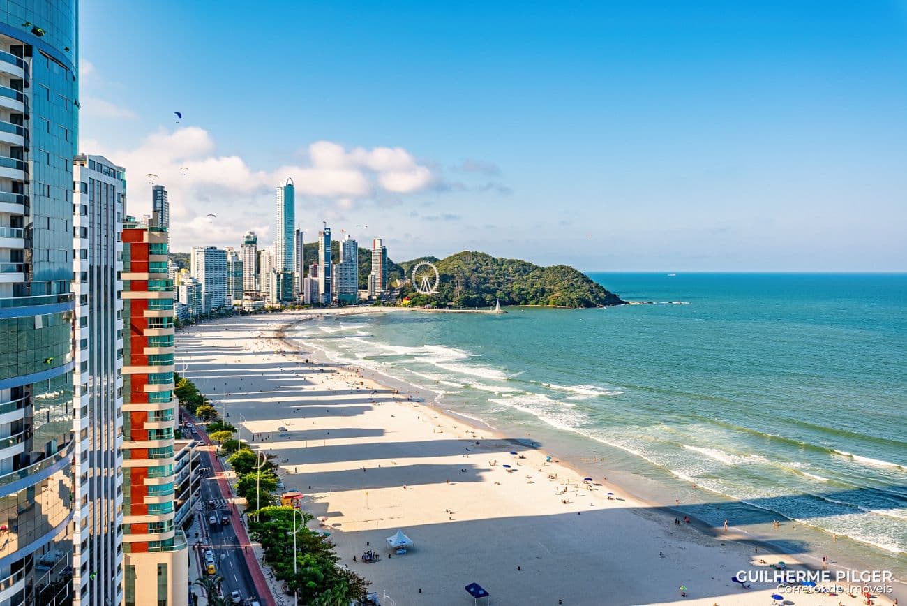 Apartamento no Edifício Concorde Frente Mar em Balneário Camboriú — foto 1