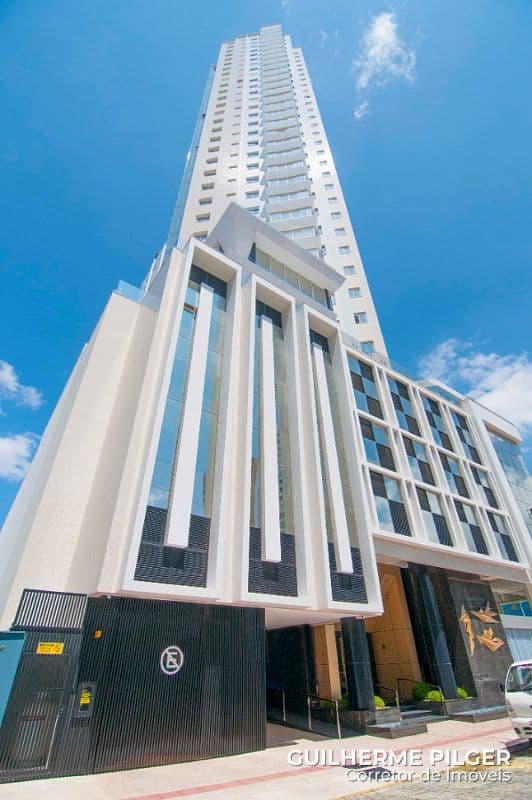 Apartamento no Ed.Via Marina na Barra Sul em Balneário Camboriú — foto 1