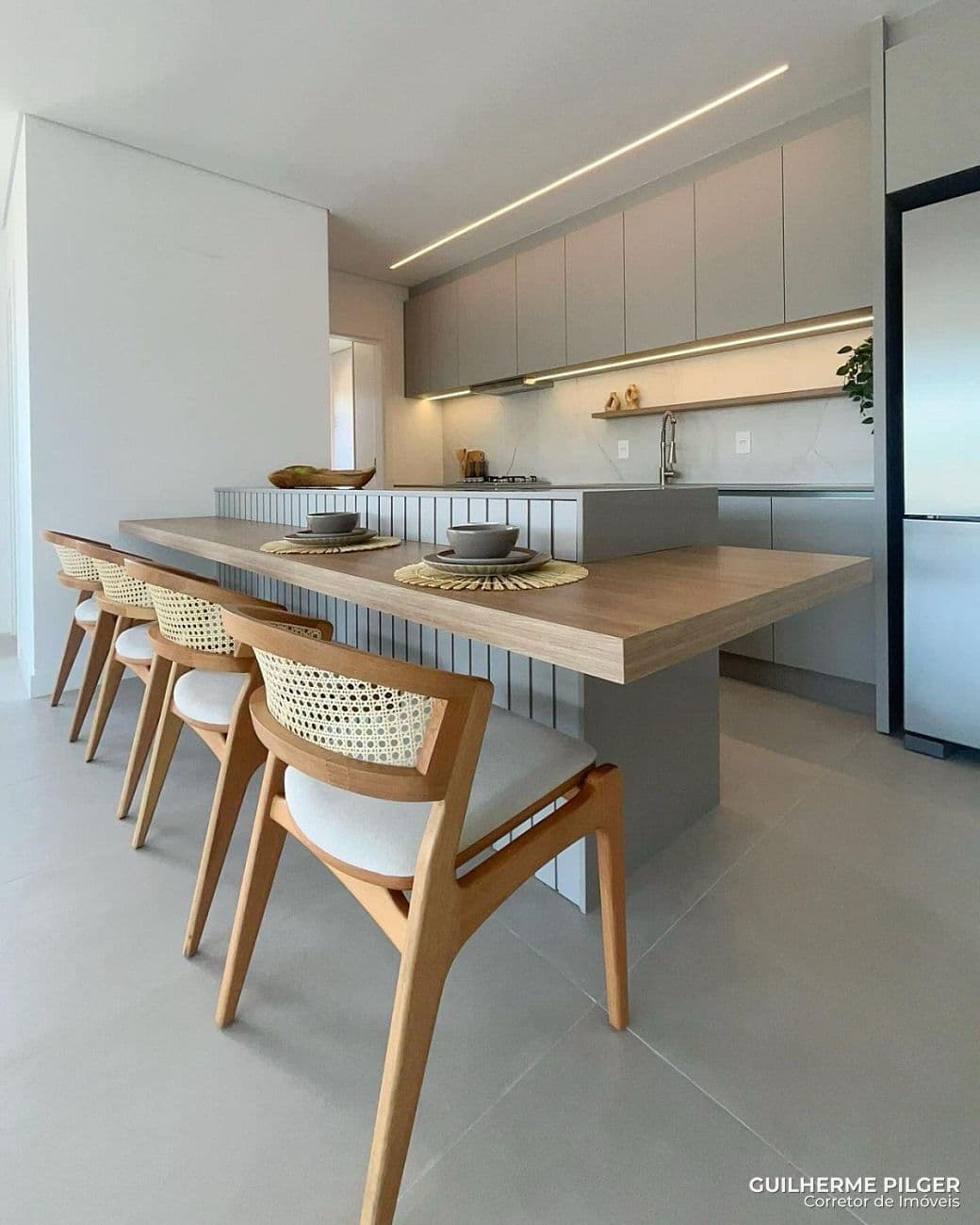 Apartamento no Edifício Colina da Brava na Praia Brava em Itajaí — foto 1