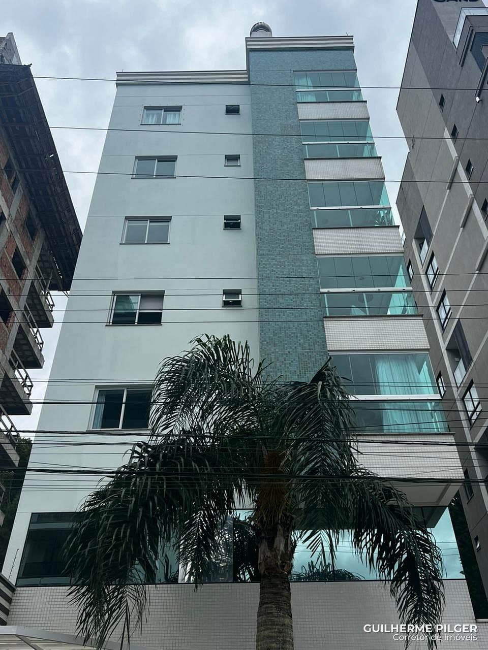 Apartamento no Ed. Bora Bora na Praia Brava em Itajaí — foto 1