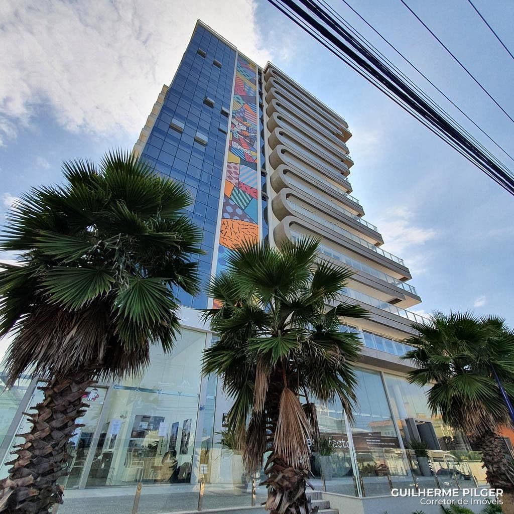 Apartamento no Residencial Brava Arts na Praia Brava em Itajaí — foto 1