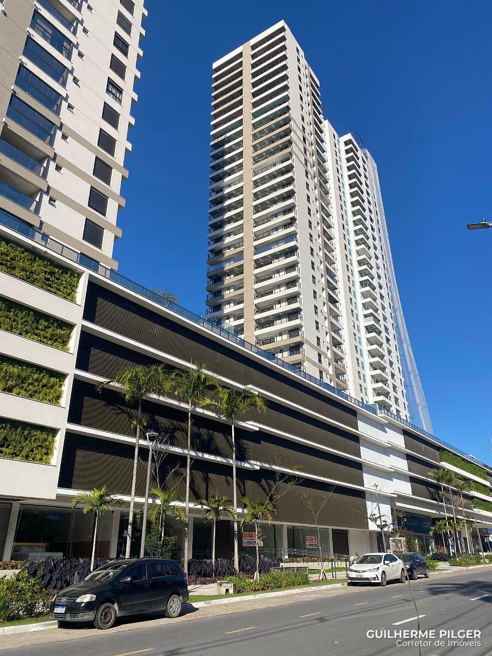 Apartamento no Ed. Torres da Brava na Praia Brava - Itajaí — foto 1