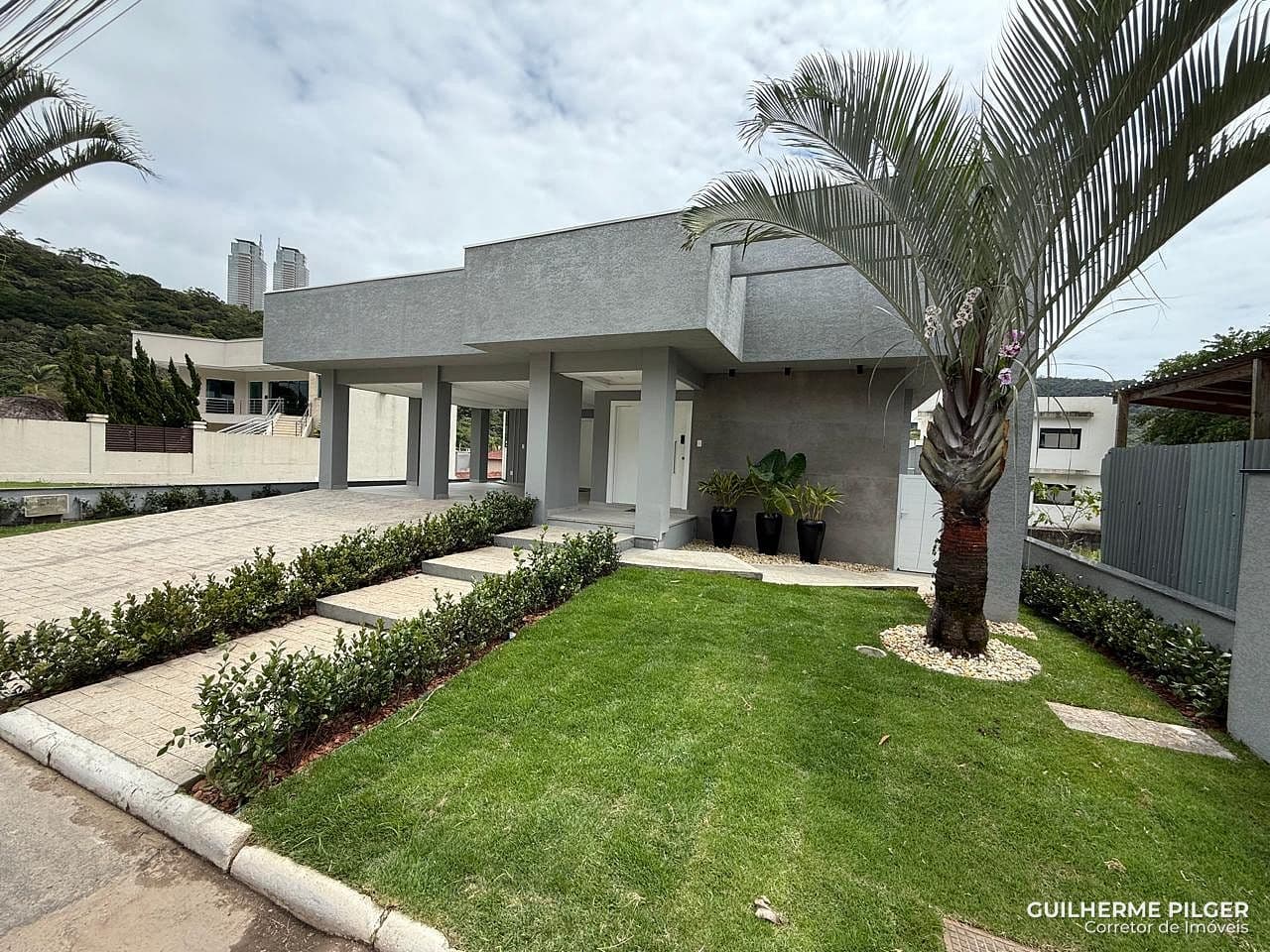 Casa no Condomínio Bella Vista em Balneário Camboriú — foto 1