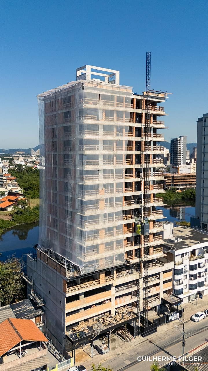 Apartamento no Edifício Amrita Apartments em Porto Belo — foto 1