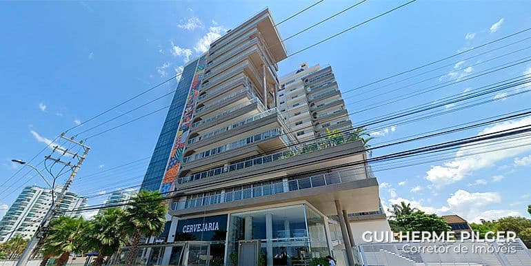Apartamento no Ed. Brava Arts na Praia Brava — foto 1