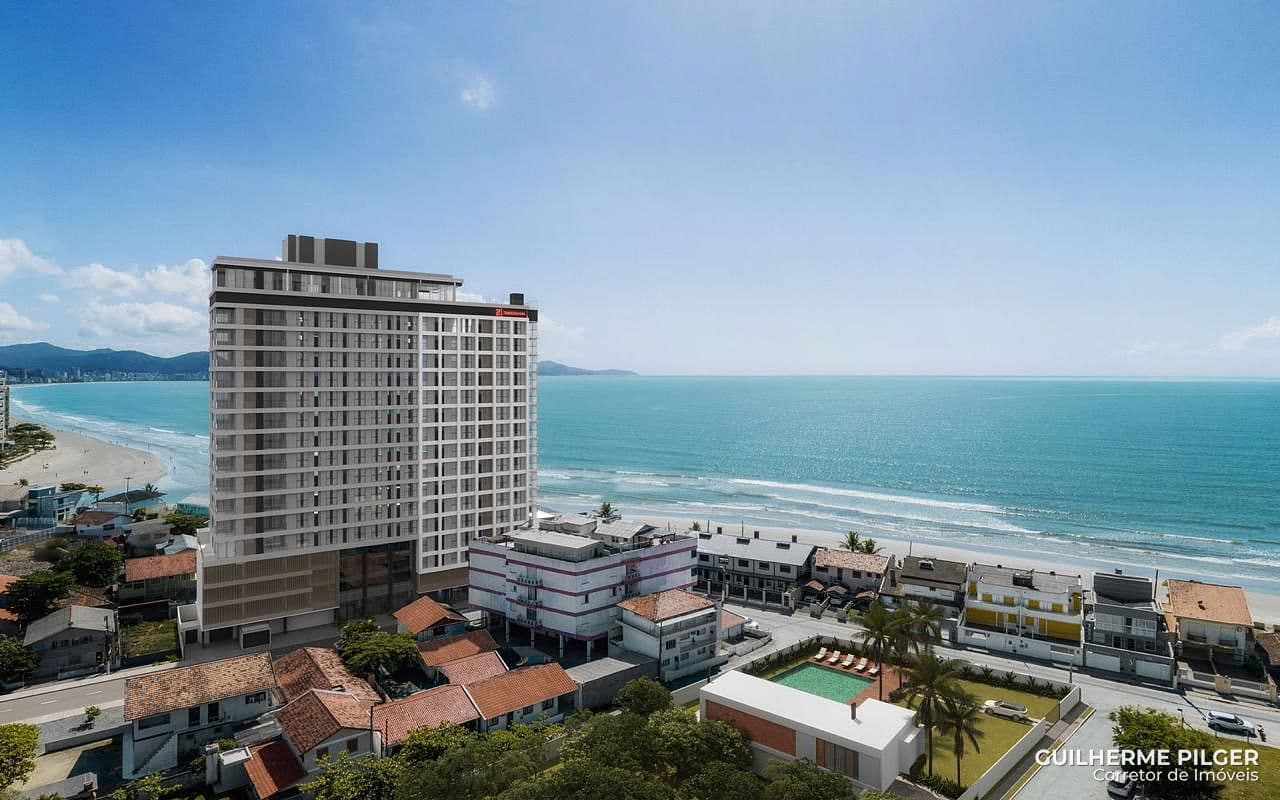 Apartamento no Ed. Unic Residence Frente Mar em Porto Belo — foto 1