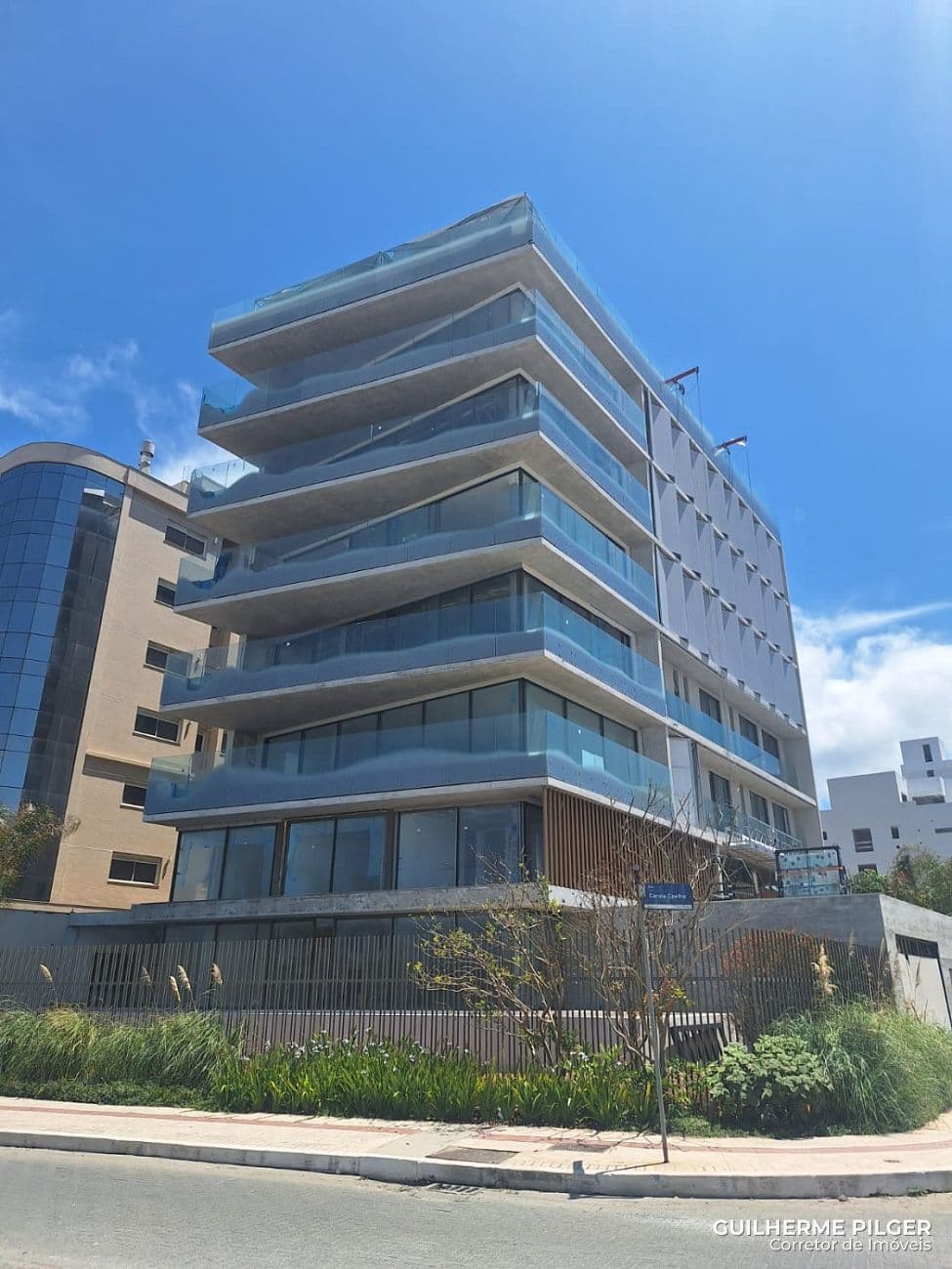 Apartamento Garden no Ed. Bravo by Arthur Casas na Praia Brava em Itajaí — foto 1