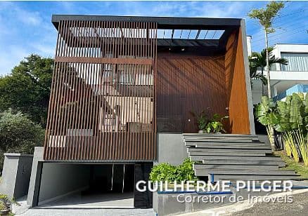 Casa no Condomínio Bella Vista Residence Club em Balneário Camboriú — foto 1