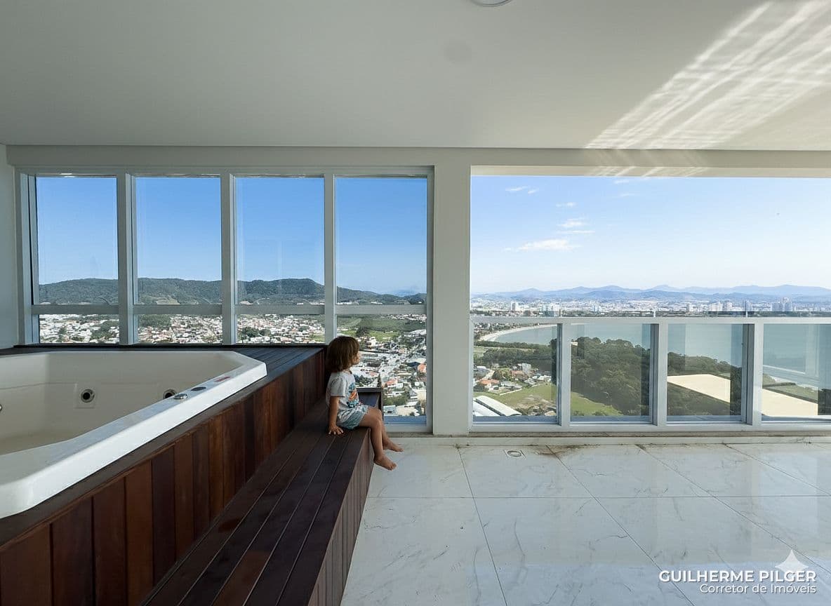 Cobertura no Ed. Vista Paradiso Residence na Penha — foto 1