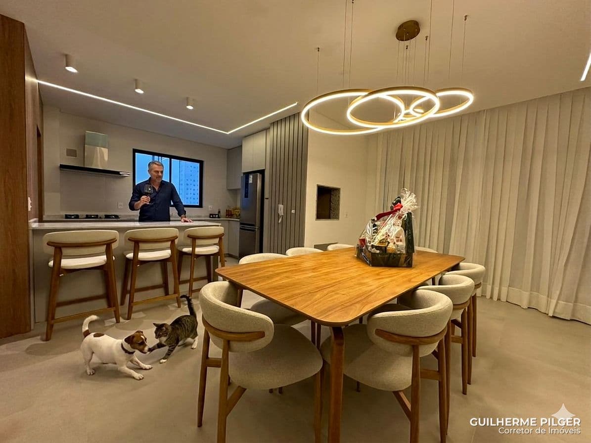 Apartamento no Ed. Farol deValência em Balneário Camboriú — foto 1