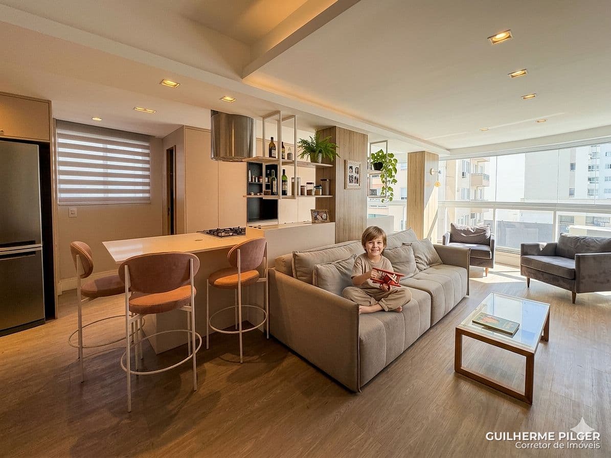 Apartamento no Ed. Turqueza Residencial em Balneário Camboriú — foto 1