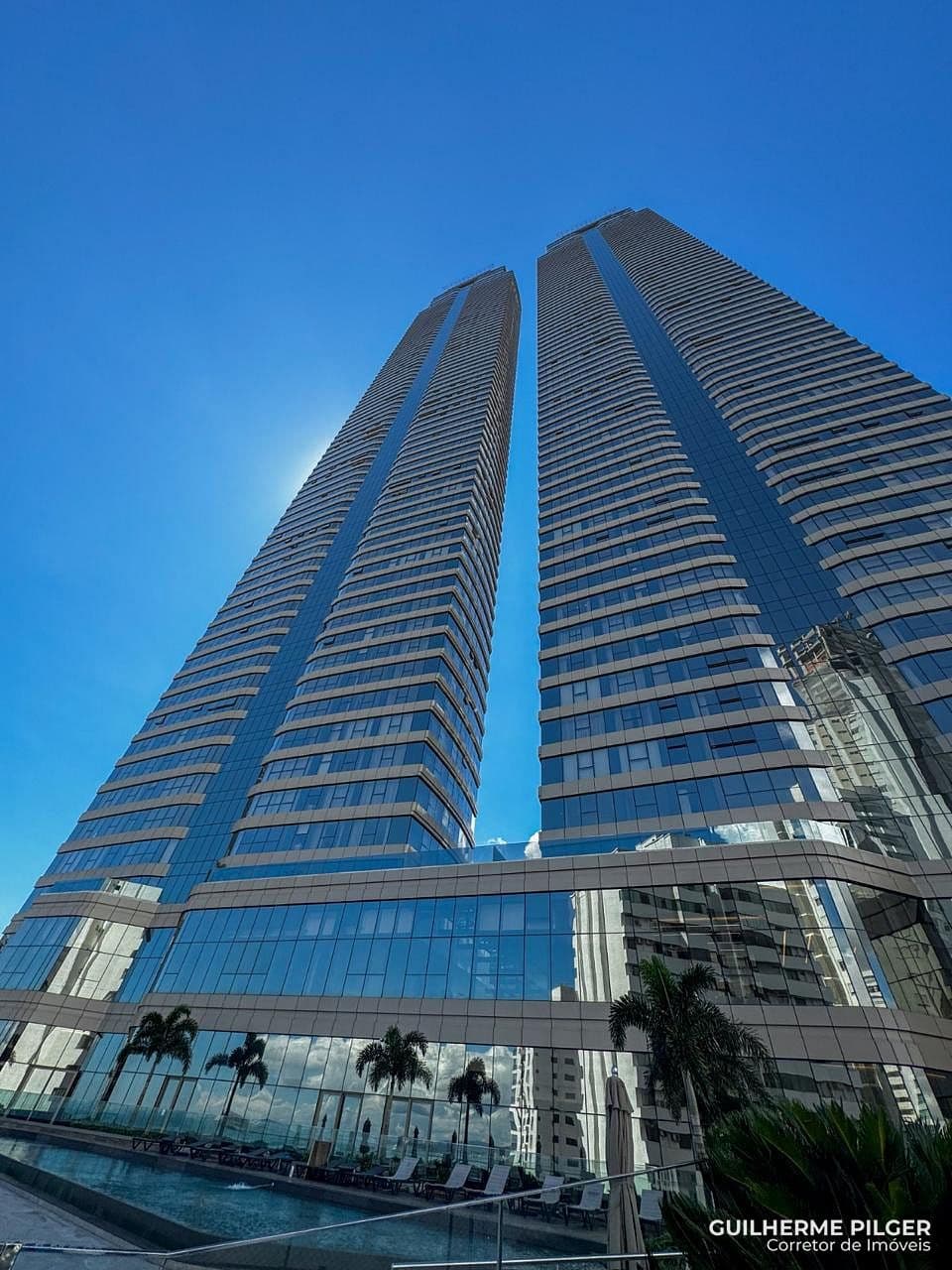 Apartamento no Ed. Yachthouse by Pininfarina na Barra Sul em Balneário Camboriú — foto 1