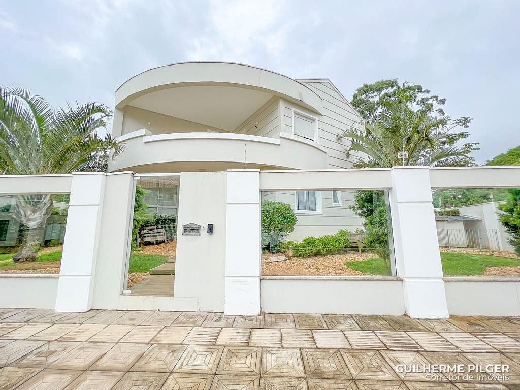 Casa na Praia Brava em Itajaí — foto 1