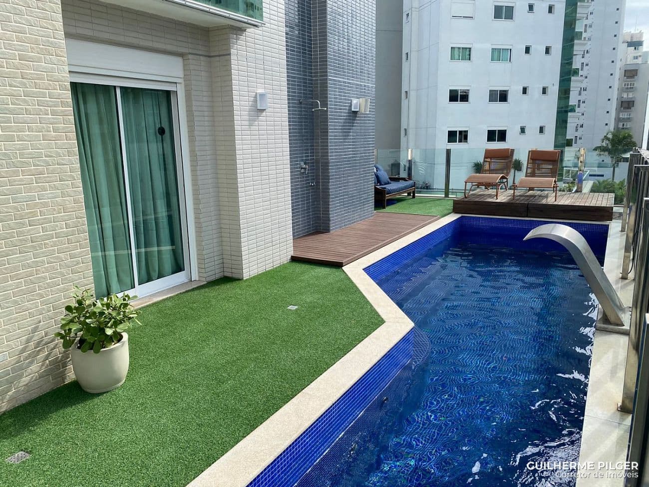 Apartamento no Ed. Ville Del Acqua em Balneário Camboriú — foto 1