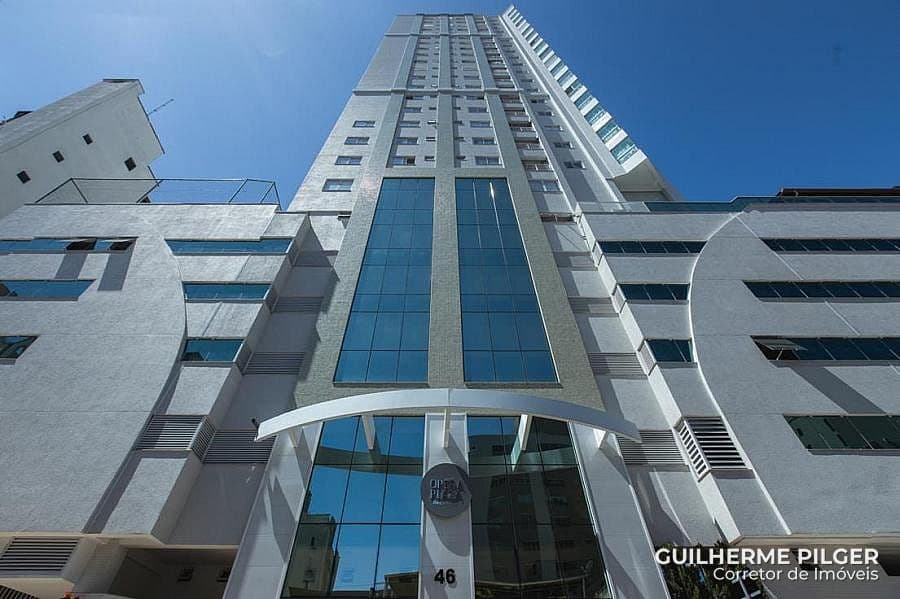 Apartamento no Ed. Ópera Plaza em Balneário Camboriú — foto 1