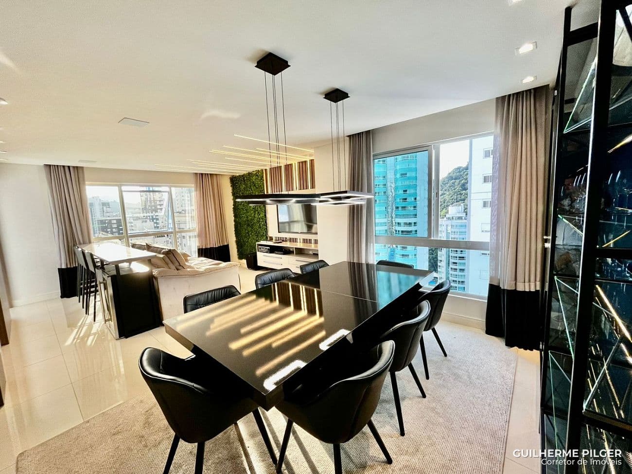 Apartamento no Ed. Solar Gonçalves em Balneário Camboriú — foto 1