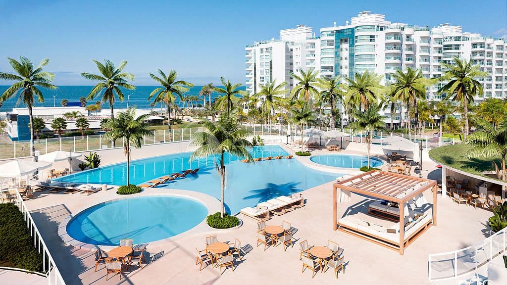 Apartamento 3 suítes com 3 garagens na Praia Brava — foto 1