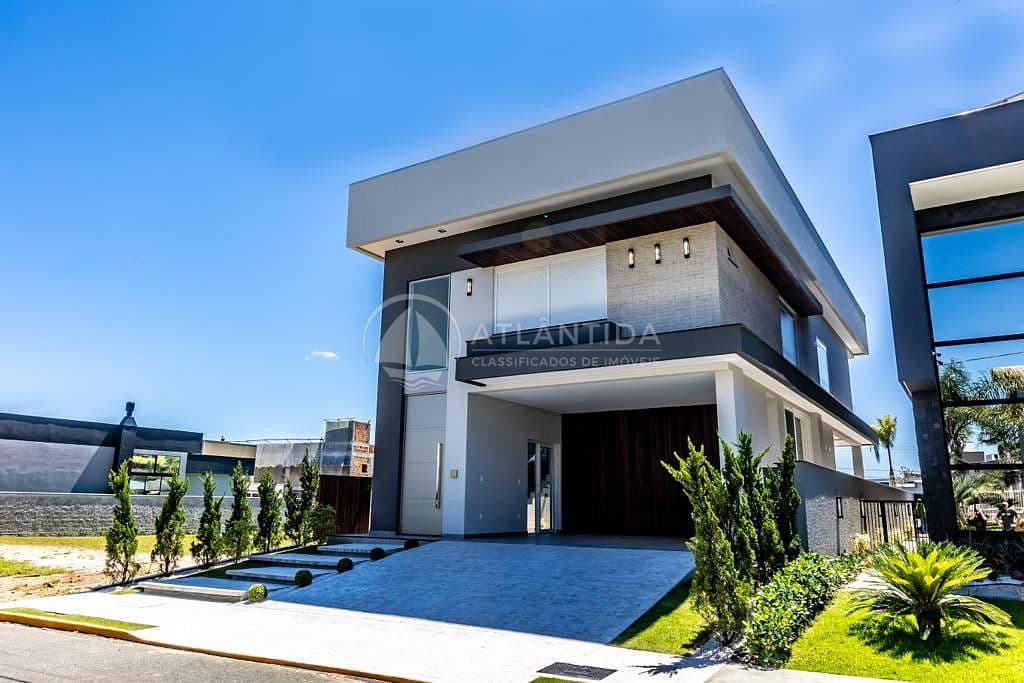 Casa 4 suítes - Condomínio Caledônia - Camboriú — foto 1