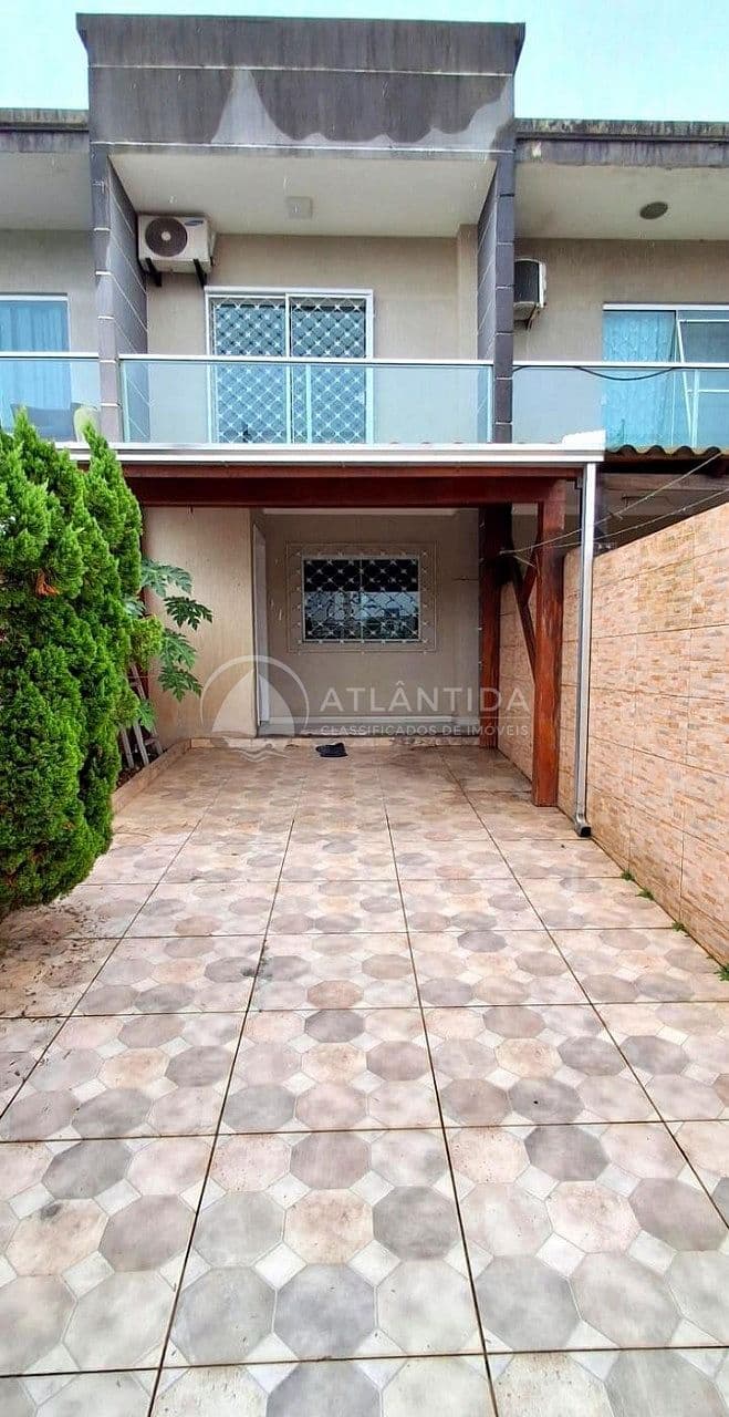 Sobrado 2 dormitórios - Santa Regina - Camboriú — foto 1