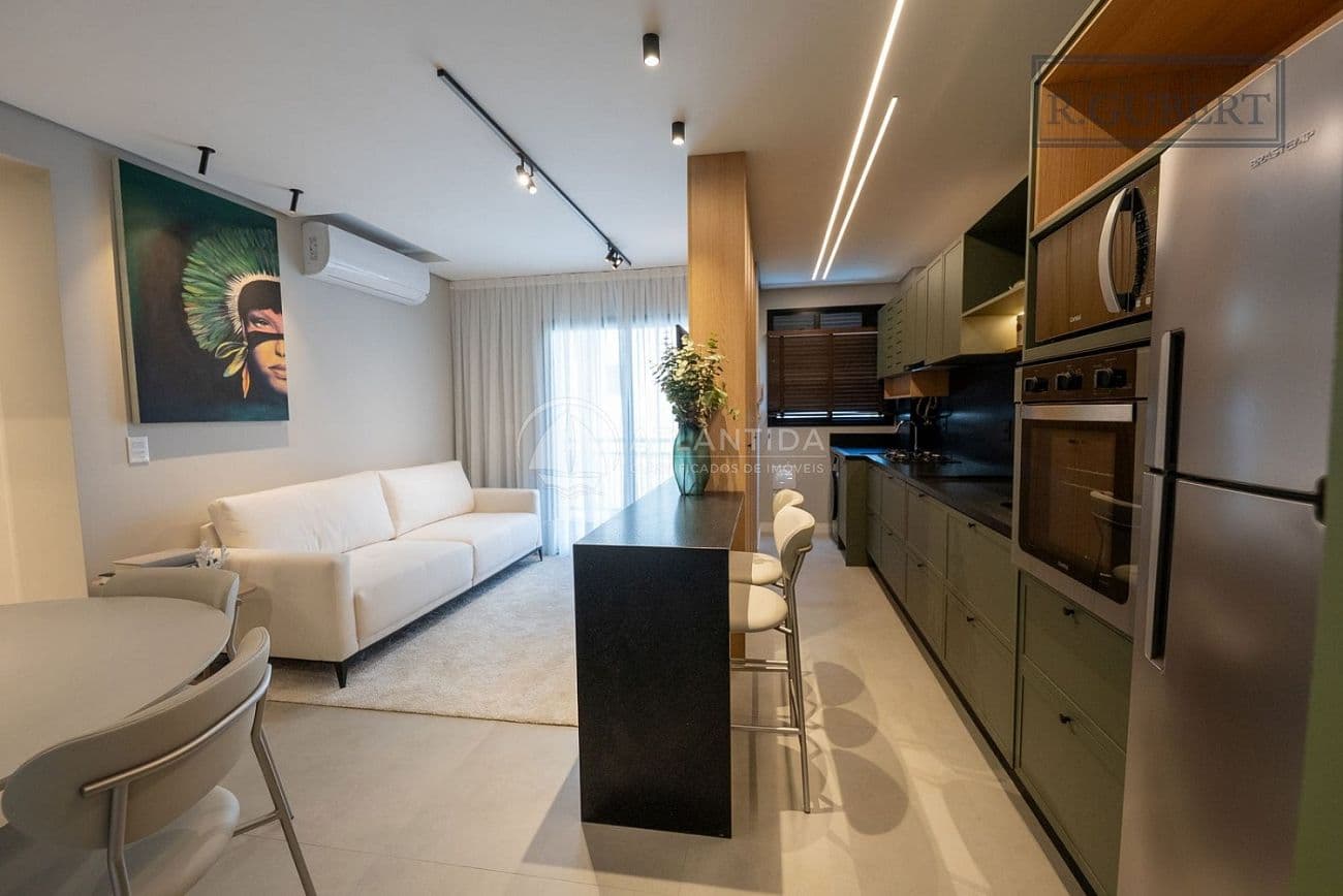 Apartamento de 1 suíte + 1 dormitório — foto 1