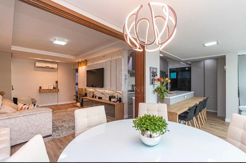 Apartamento diferenciado em Balneário Camboriú — foto 1