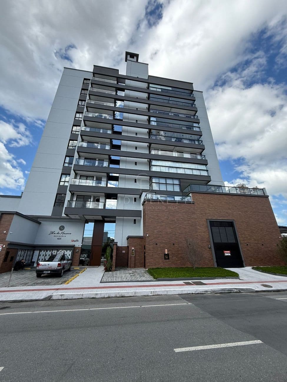 Apartamento de 3 dormitórios na Vila Operária em Itajaí — foto 1