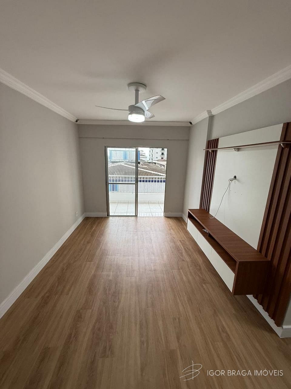 INCRÍVEL APARTAMENTO Á 150M DO MAR COM LAZER COMPLETO — foto 1