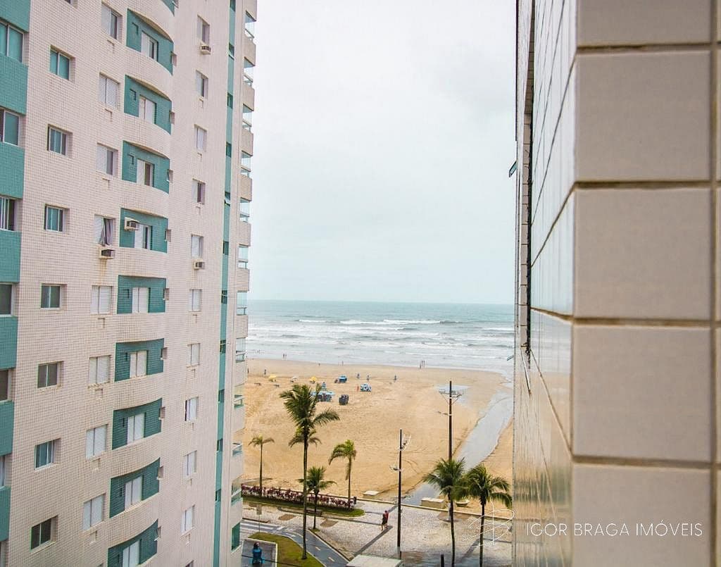 INCRÍVEL APARTAMENTO FRENTE MAR COM LAZER COMPLETO — foto 1