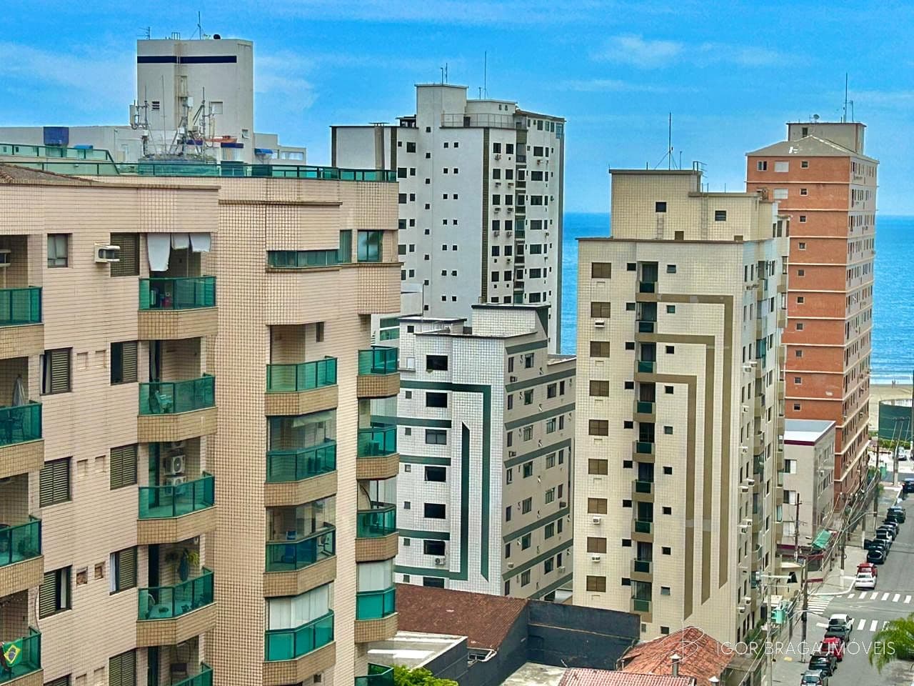 INCRÍVEL APARTAMENTO Á 250M DO MAR COM LAZER COMPLETO — foto 1
