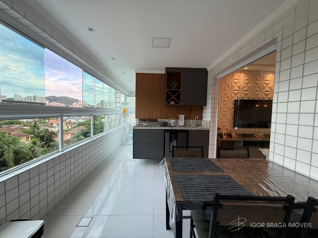 EXCELENTE APARTAMENTO, À 950M DO MAR E LAZER COMPLETO — foto 1