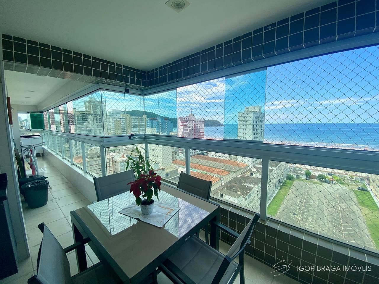 EXCELENTE APARTAMENTO, À 100M DO MAR E LAZER COMPLETO — foto 1