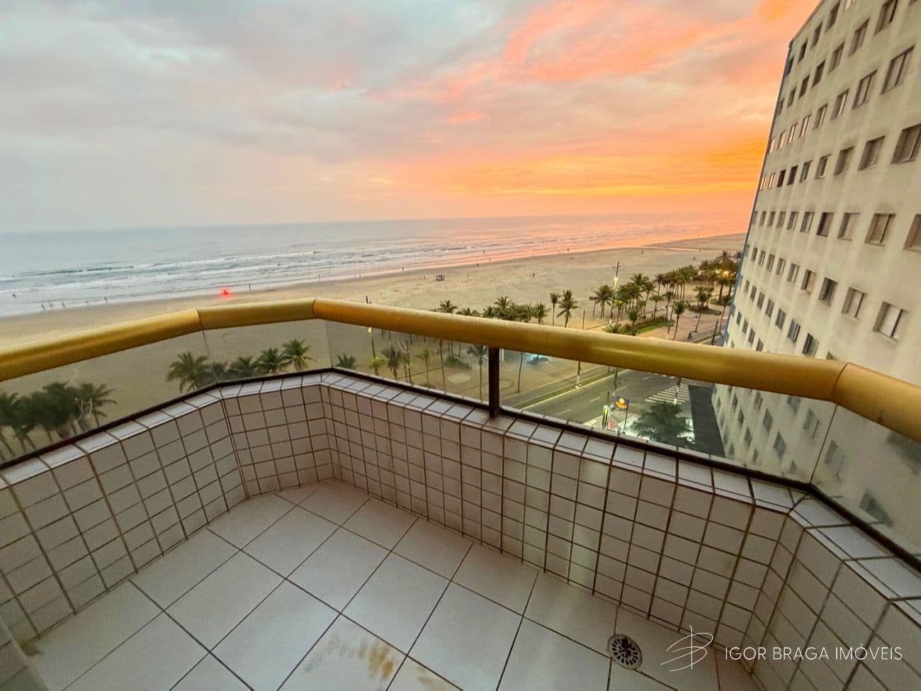 EXCELENTE APARTAMENTO, FINO ACABAMENTO E LAZER COMPLETO — foto 1