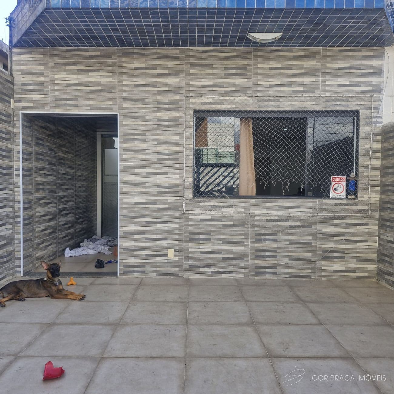 EXCELENTE CASA, AMPLA E COM ÁREA DE LAZER — foto 1