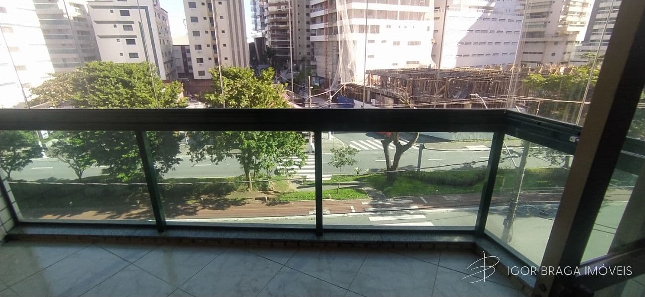 BELÍSSIMO APARTAMENTO, AMPLO, ACABAMENTO FINO E LAZER COMPLETO — foto 1