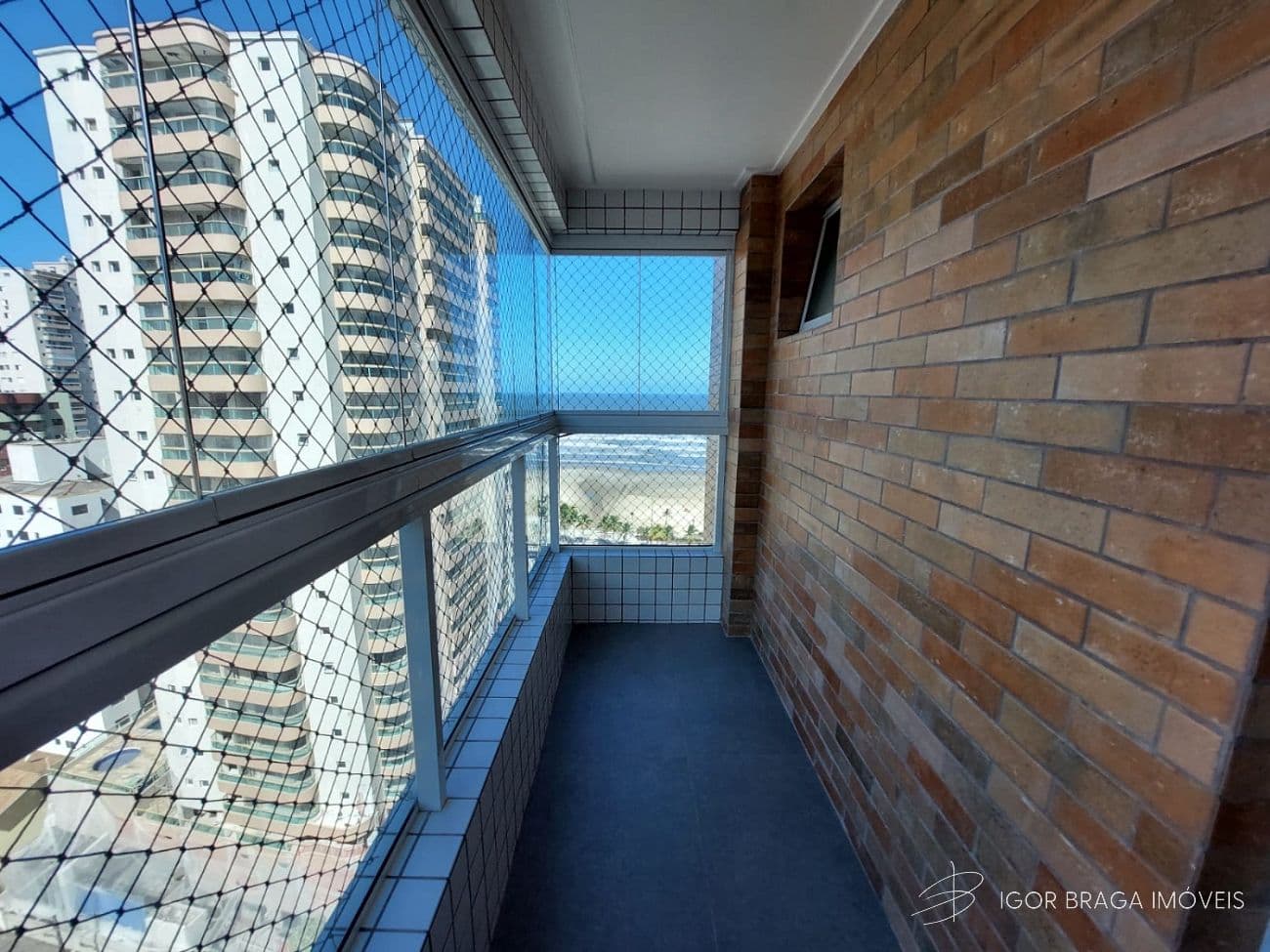 BELÍSSIMO APARTAMENTO NOVO, VISTA MAR À 50M DO MAR — foto 1