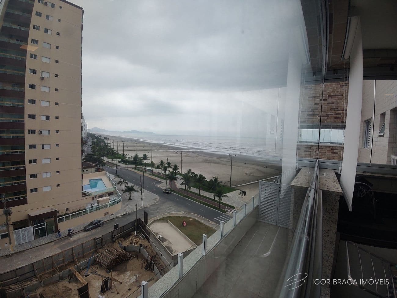 BELÍSSIMO APARTAMENTO, FINO ACABAMENTO E LAZER COMPLETO — foto 1