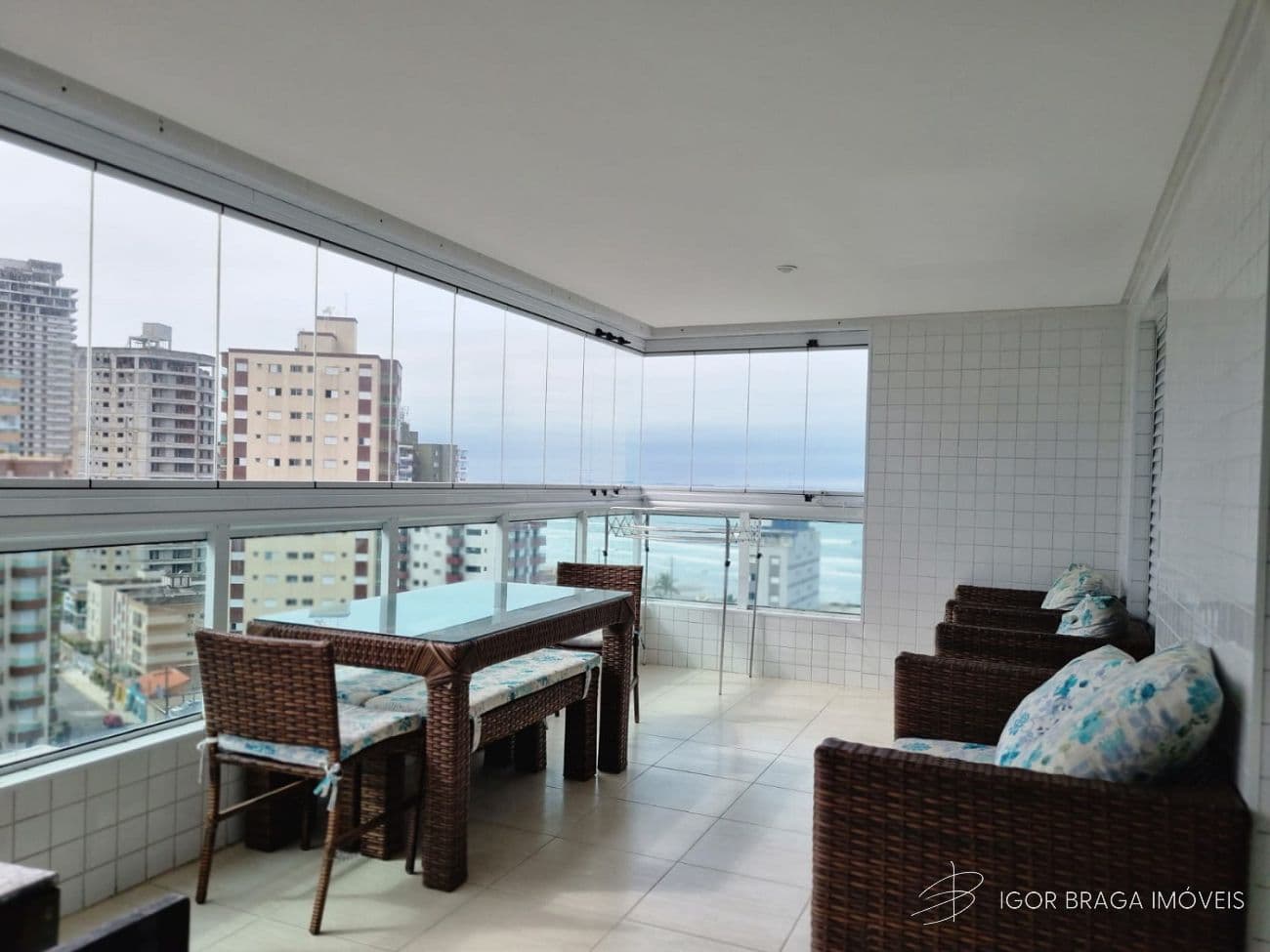 BELÍSSIMO APARTAMENTO, ACABAMENTO FINO E LAZER — foto 1
