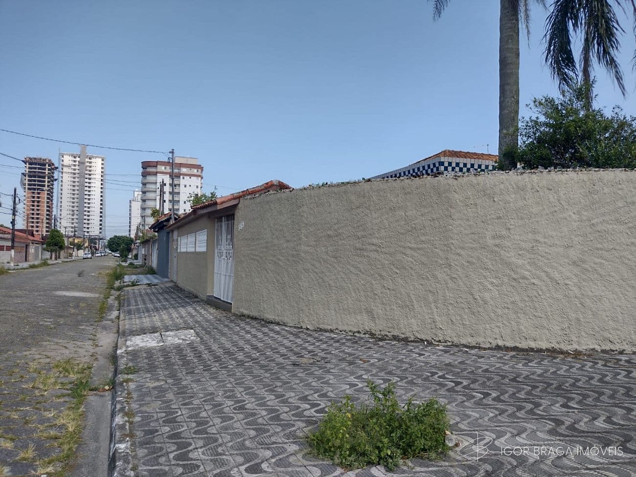 BELISSIMA CASA COM ÓTIMA LOCALIZAÇÃO — foto 1