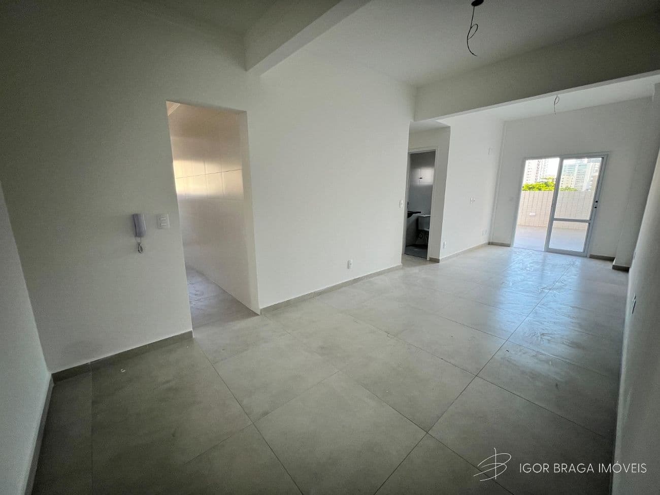 BELISSÍMO APARTAMENTO COM FINO ACABAMENTO E LAZER COMPLETO — foto 1