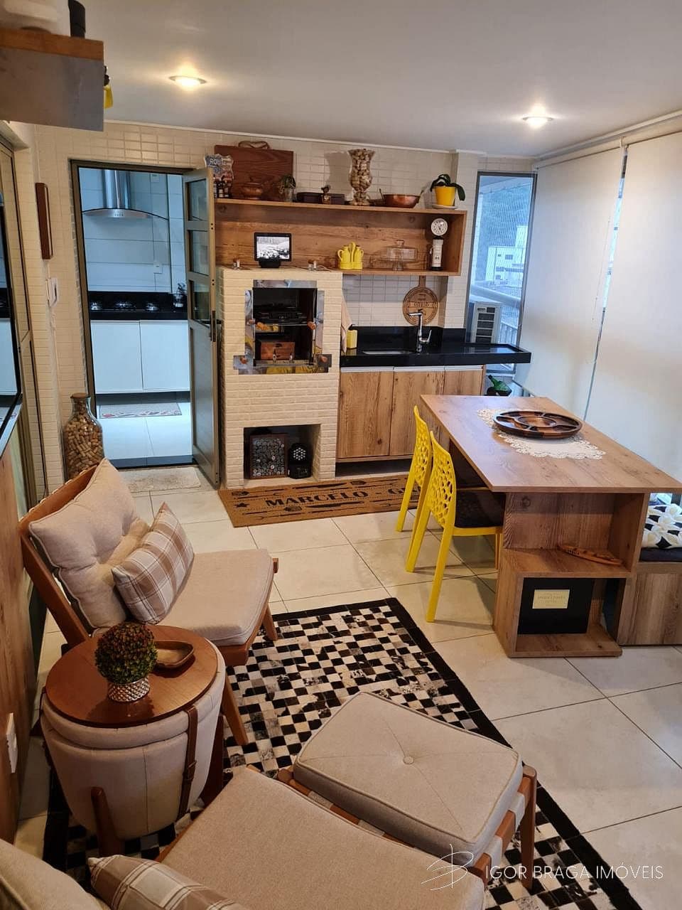 BELÍSSIMO APARTAMENTO, FINO ACABAMENTO E AMPLO — foto 1