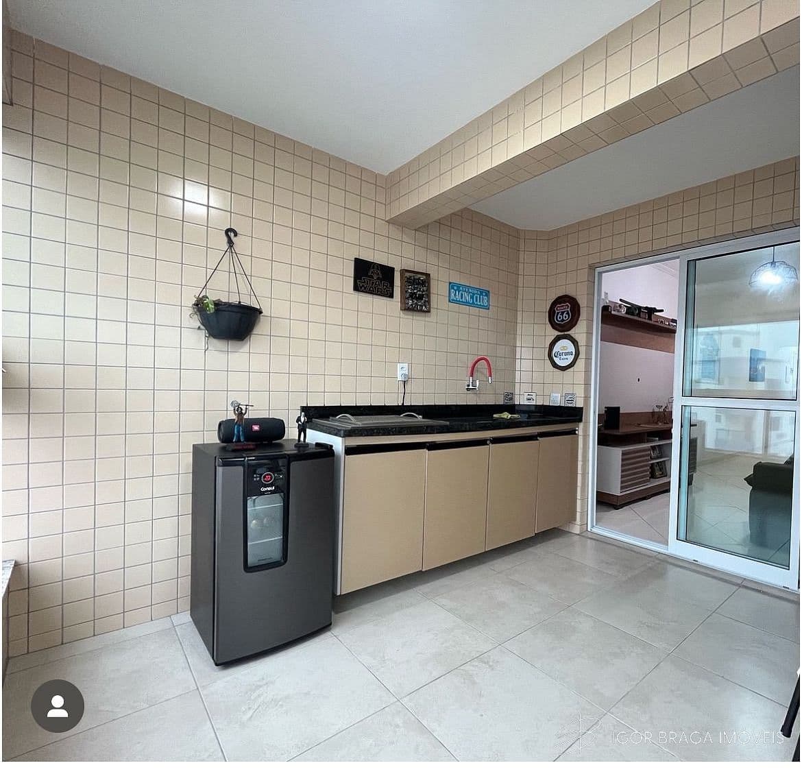 BELÍSSIMO APARTAMENTO, FINO ACABAMENTO E AMPLO — foto 1