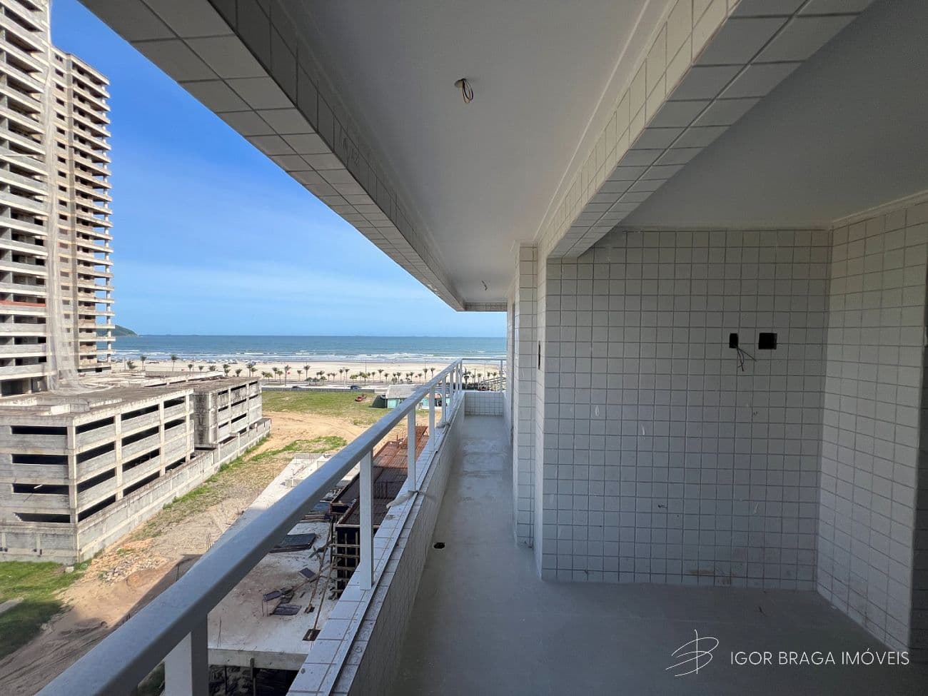 BELÍSSIMO APARTAMENTO E FINO ACABAMENTO — foto 1