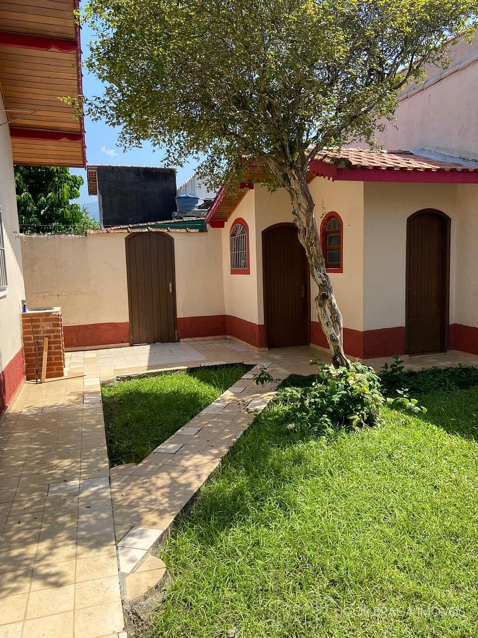 EXCELENTE CASA, AMPLA E FINO ACABAMENTO — foto 1