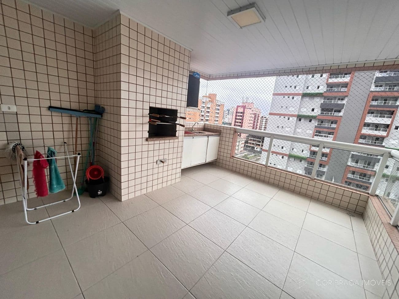 BELÍSSIMO APARTAMENTO, FINO ACABAMENTO E LAZER COMPLETO — foto 1